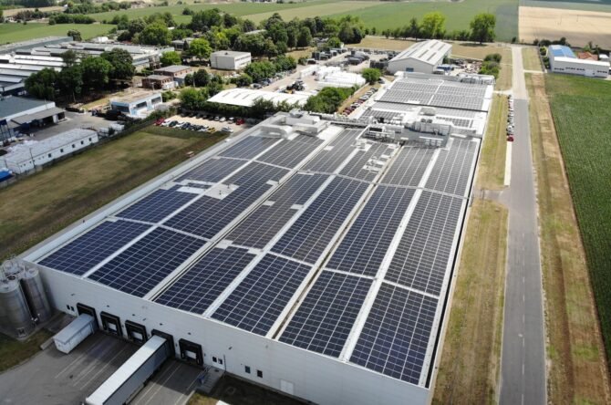 sisteme fotovoltaice industriale